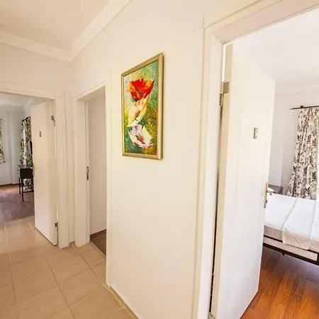 Sleeps 8, Luxury With Private Pool - Awz 247 Villa