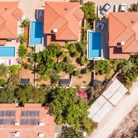 Sleeps 8, Luxury With Private Pool - Awz 247 Villa
